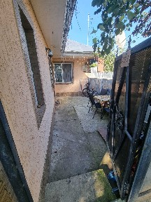 Casă 2 camere - 46 mp - Schela Galați - gaz, centrală, apă, canalizare - 36.900