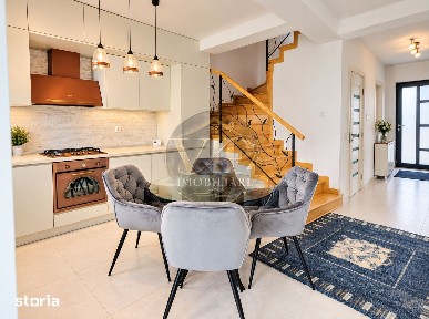 Casa cu 3 camere,de tip insiruit,142 mp teren,zona Centru