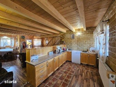 Cabana din lemn 2017, 4 dormitoare, 110 mp, Luncile Prigoanei