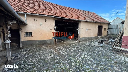 Casa cu 4 camere de vanzare in Cricau