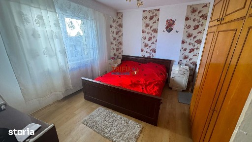 Casa de vanzare cu 2 camere, zona Barabant
