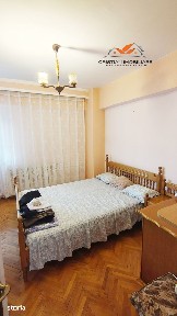Apartament 3 camere decomandat, mobilat, utilat,bloc cu lift,Centru !