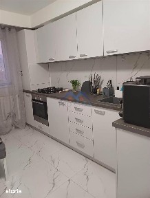 Apartament 2 camere, Cetate, zona piata, et.3, renovat