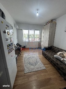 zona Dacia de vanzare Garsoniera