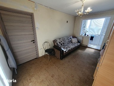 Apartament 2 camere, etaj 2, centrala proprie - Zona Steaua