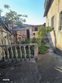 CASA DE VANZARE CU 3 CAMERE SI POSIBILITATE DE MANSARDRE IN DEJ