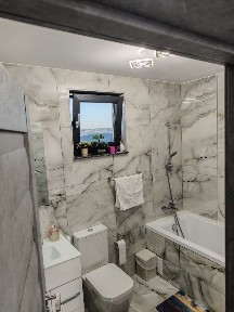 Casa premium la cheie cu panorama superbă și intimitate.proprietar