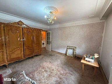 Apartament decomandat 3 camere Cuza-Voda