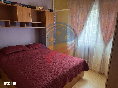 Apartament decomandat, 3 camere, zona Mall Electroputere