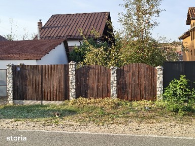 Casa renovata complet de vanzare