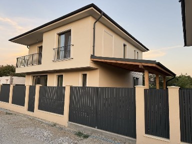 Casa de vanzare Severin