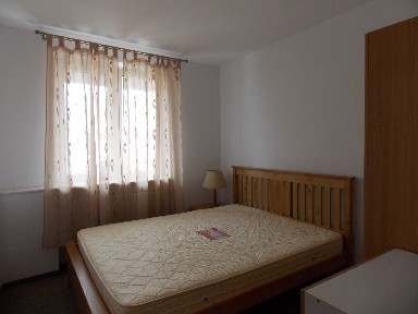 PROPIETAR Inchiriez apartament 2 camere decomandate,cartier Strand