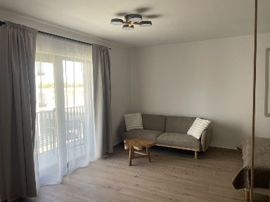 Proprietar,ofer spre închiriere garsonieră in bloc nou