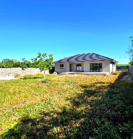 Casă modernă de vânzare-confort,spațiu si liniște!