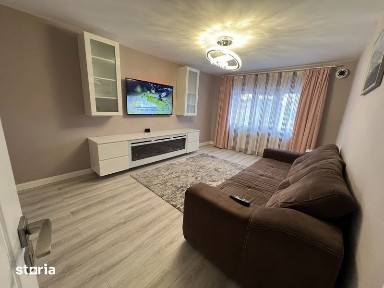 Inchiriez apartament 2 camere decomandat