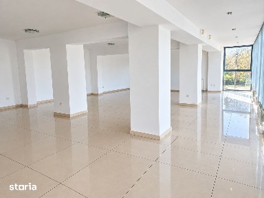 Spatiu de birouri/comercial cu vedere la Dunare - 203 mp, parter, bl
