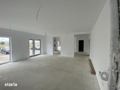 Spațiu comercial de închiriat - 360 mp, parter, Sibiu