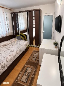 Apartament 3 camere, Pacurari, etaj intermediar