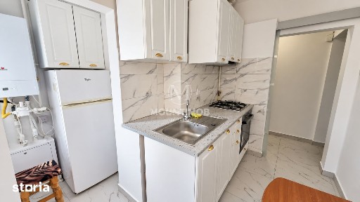 Garsoniera 28 mp, zona piața Tractorul, disponibilitate imediata