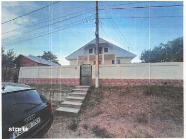 Casa si teren in Vladeni, Vaslui - 3138824