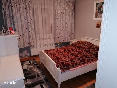 Apartament 3 Camere Decomandat cu Centrala zona Olimpia
