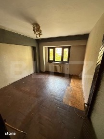 Apartament 3 camere DECOMANDAT INDEPENDENTEI
