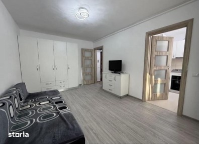 Apartament cu 1 camere de închiriat Vasile Aaron, Sibiu 30 mp 1990