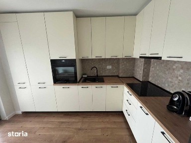 Inchiriez apt 3 camere, Mun. Iasi, Jud. Iasi,Complex TR Millennium