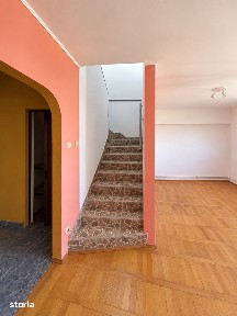 Apartament ultracentral langa plaja 3 camere / Constanta