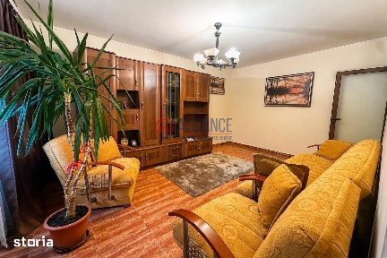Apartament de vânzare, 3 cam, zona casa de cultură, 75mp