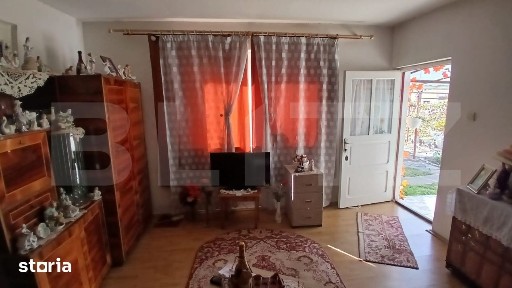 Apartament la casa, 2 dormitoare, curte comuna si parcare acoperita