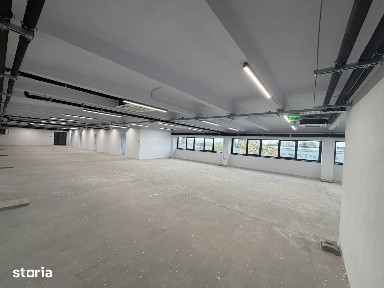 Spațiu comercial de închiriat,564 mp,Calea Surii Mici