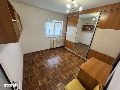 Apartament 3 camere zona Tomis 3 cu Gaze