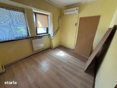 Apartament 3camere, 81mp Gara