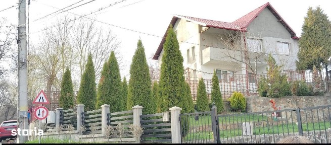 VAND CASA P+1E -Curtea de Arges. Cartier Marina pe Str cu biserica
