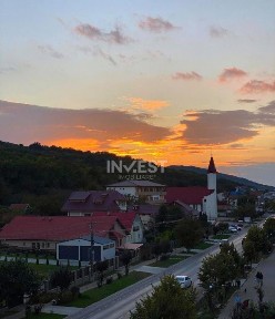 Vând apartament 3 camere, 2 balcoane - Tomești, Iași, etaj 3