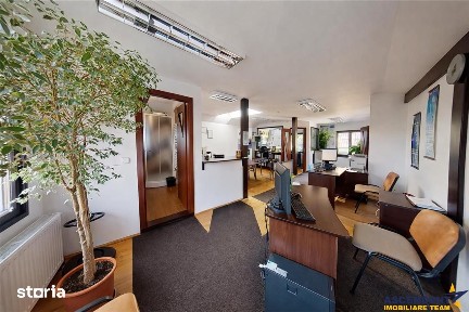 Nivel in casa, recomandat si activitati birou, Central, Brasov