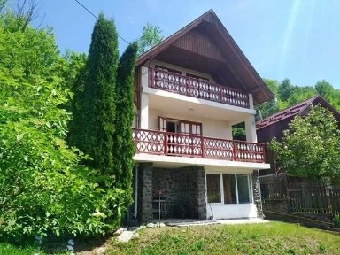 Vila de vinzare Stațiunea Sovata cu 870m2 teren intravilan