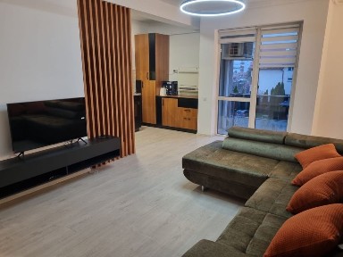 Inchiriez apartament 2 camere