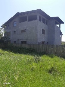 Casa cu teren in com. Bradu, sat Geamana