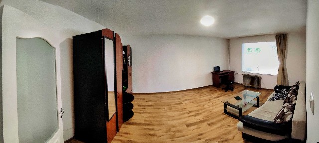 Închiriez apartament cu o cameră spațios - Str. Dragoș Vodă nr. 5, Oradea