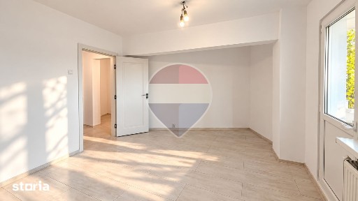 Garsonieră decomandată, cu balcon | 28 mp utili Zona Mioriței, Bacău