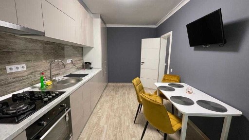 Apartament 40 mp tip studio de inchiriat Selimbar Brana cu gradina