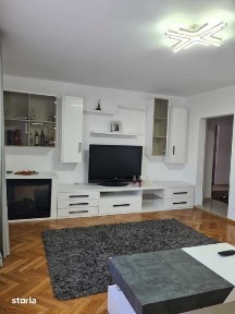 Inchiriez apartament 4 camere zona Spitalul Judetean - Ciuperca et 6/8