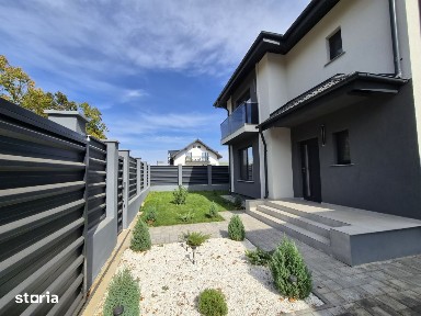 CASA TA I CARCEA - TOPGEL | 4 DORMITOARE | CURTE AMENAJATĂ