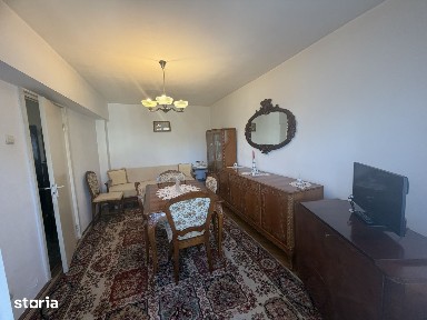 Ap 2 camere decomandat cu pivniță zona Calea Dumbrăvii /Siretului et 3