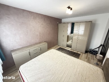 Inchiriere 4 camere zona Bularga | Baza 3 | loc de parcare inclus