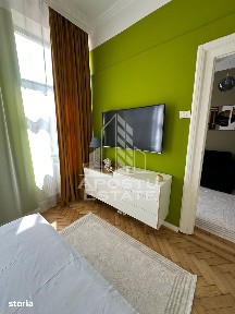 Airbnb ultracentral, in Timișoara, Piața Victoriei cladire restauranta