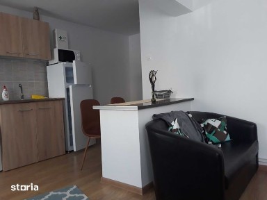Inchiriez garsoniera Targu Ocna