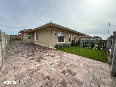 UN DUPLEX DEOSEBIT ÎN MOȘNIȚA NOUĂ!